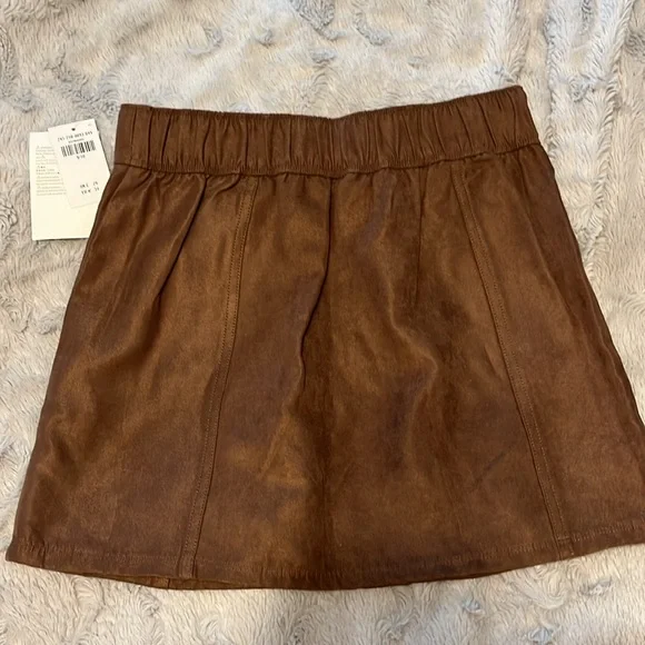Brown suede skirt - Picture 3 of 4